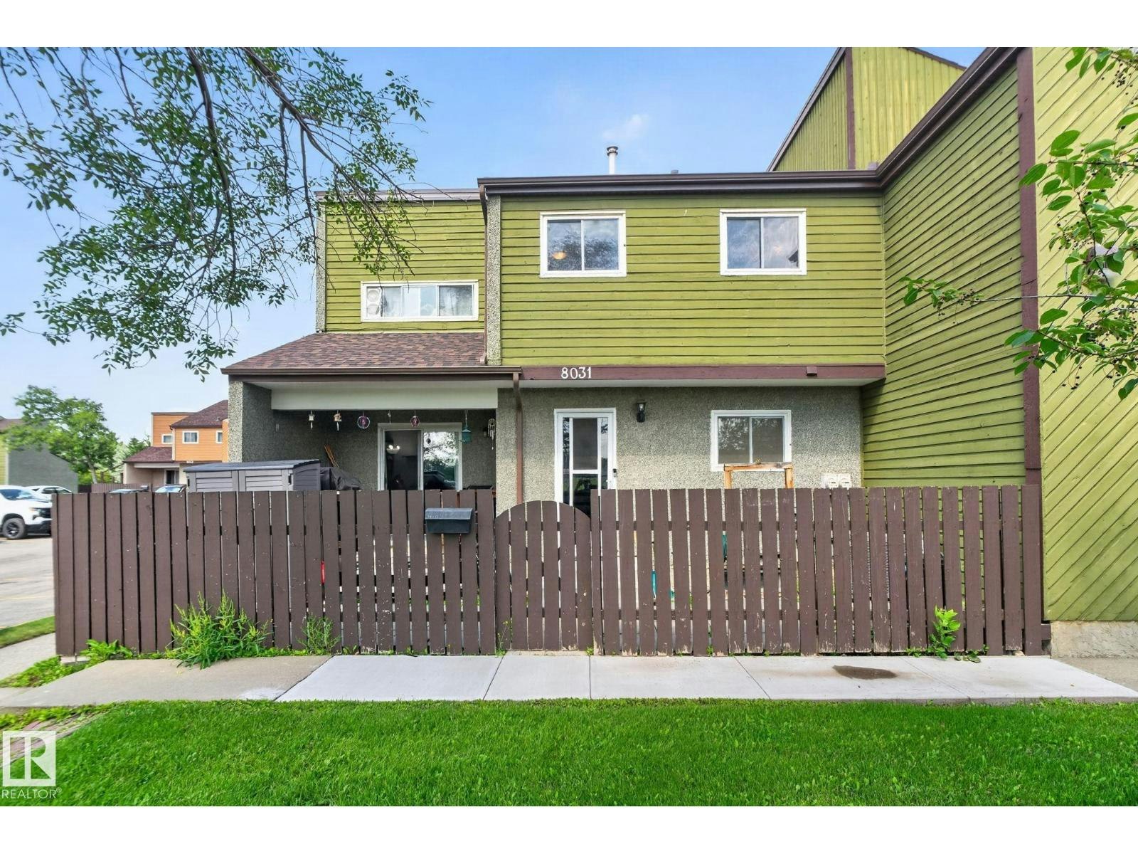 8031 27 Avenue NW - 2