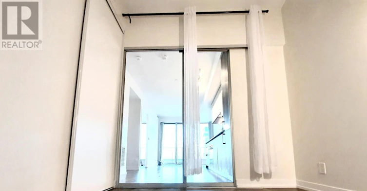 5906-898 Portage Parkway, Vaughan, ON, L4K 0J6 - 16