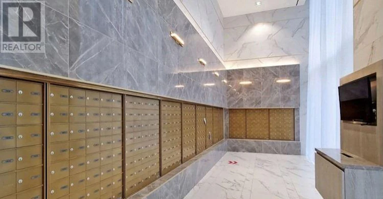 5906-898 Portage Parkway, Vaughan, ON, L4K 0J6 - 23