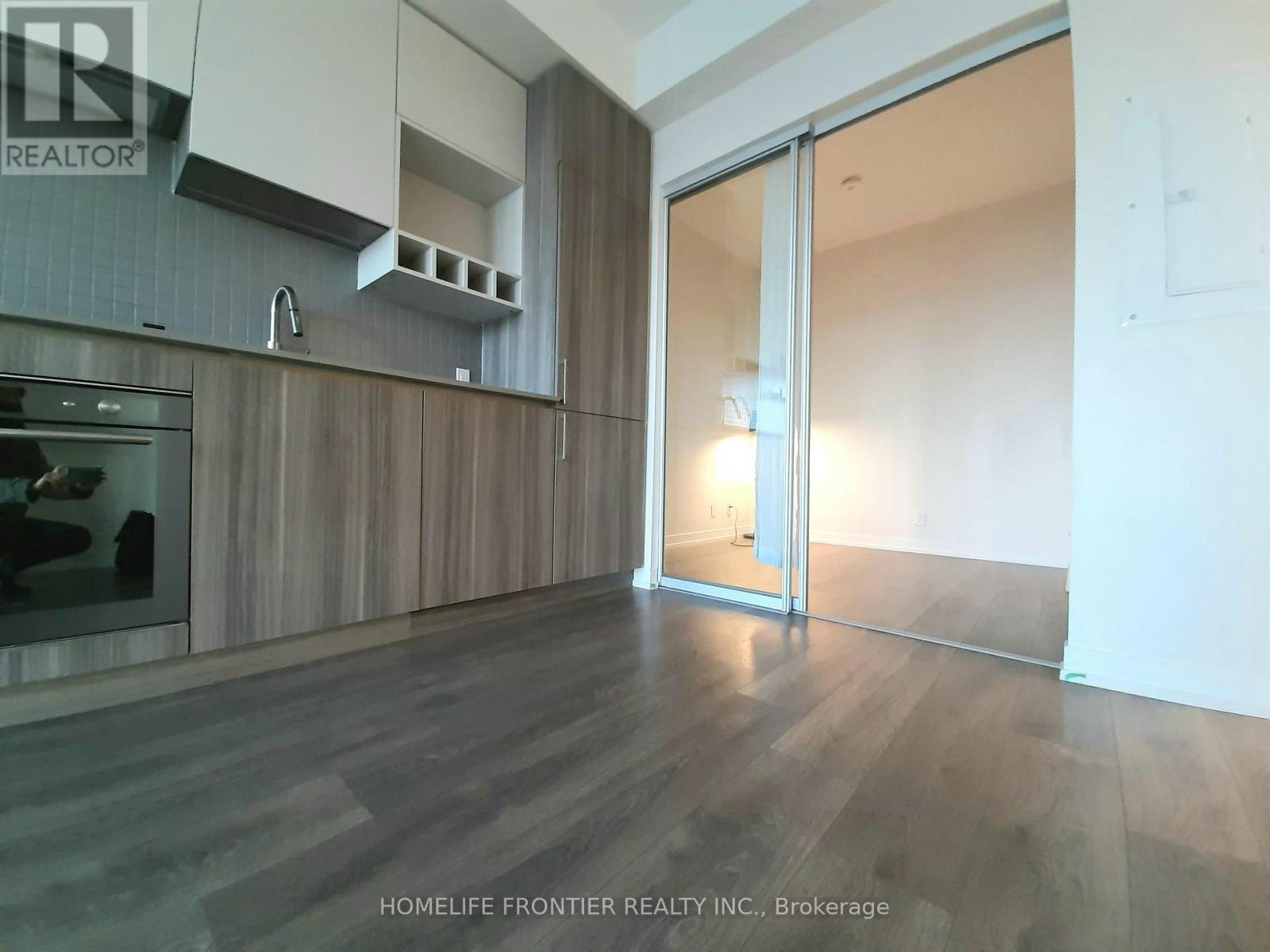 5906-898 Portage Parkway, Vaughan, ON, L4K 0J6 - 8