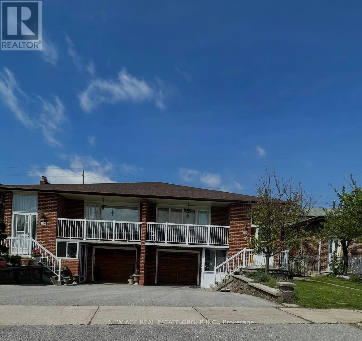112 Anthia Drive W, Toronto, ON, M9L 1K8