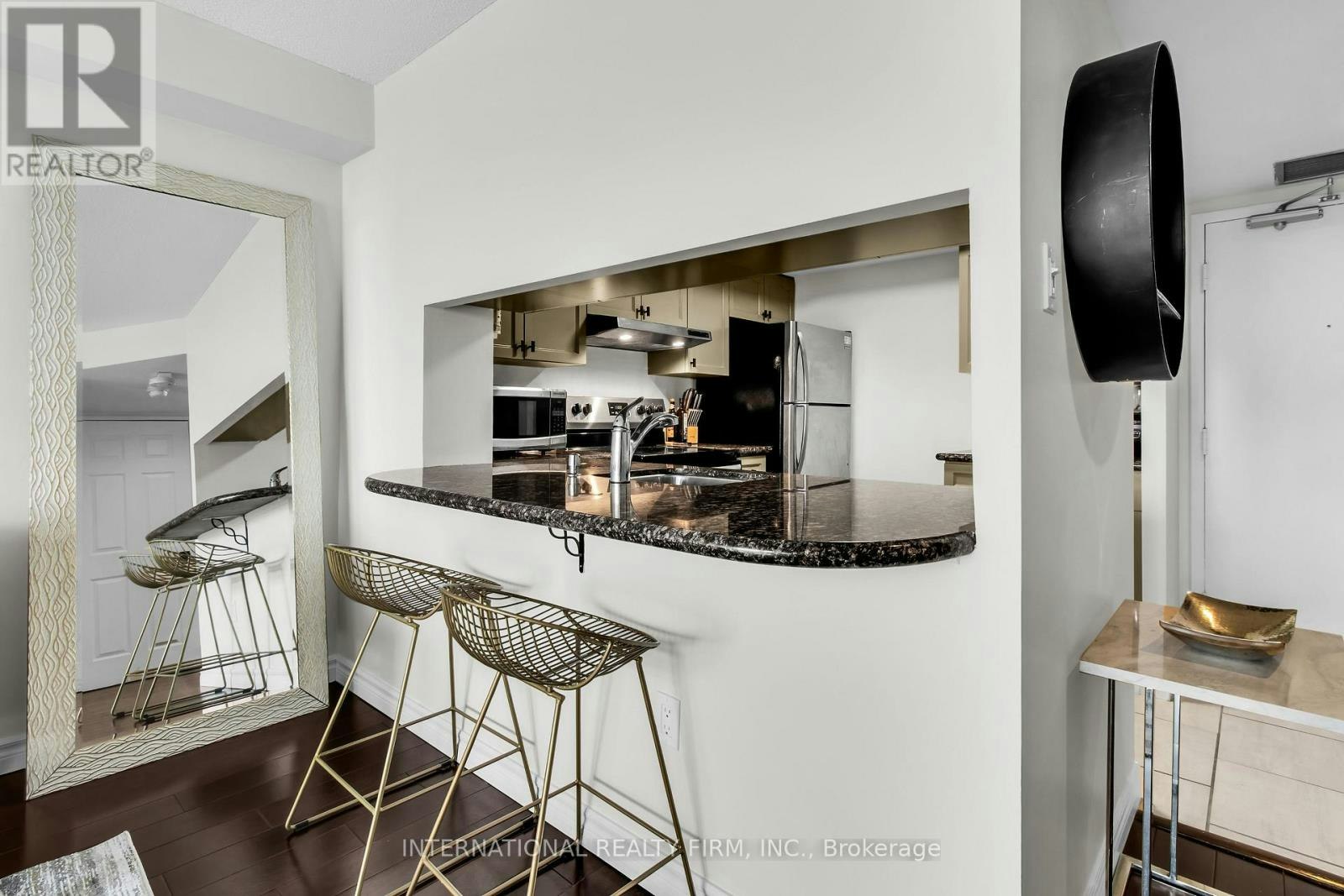 PH14-705 King Street W, Toronto, ON, M5V 2W8 - 14