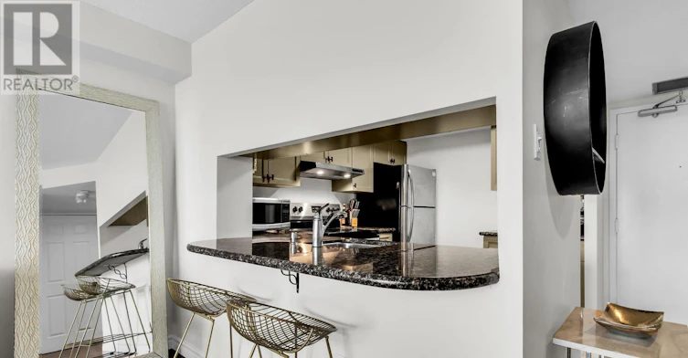 PH14-705 King Street W, Toronto, ON, M5V 2W8 - 14