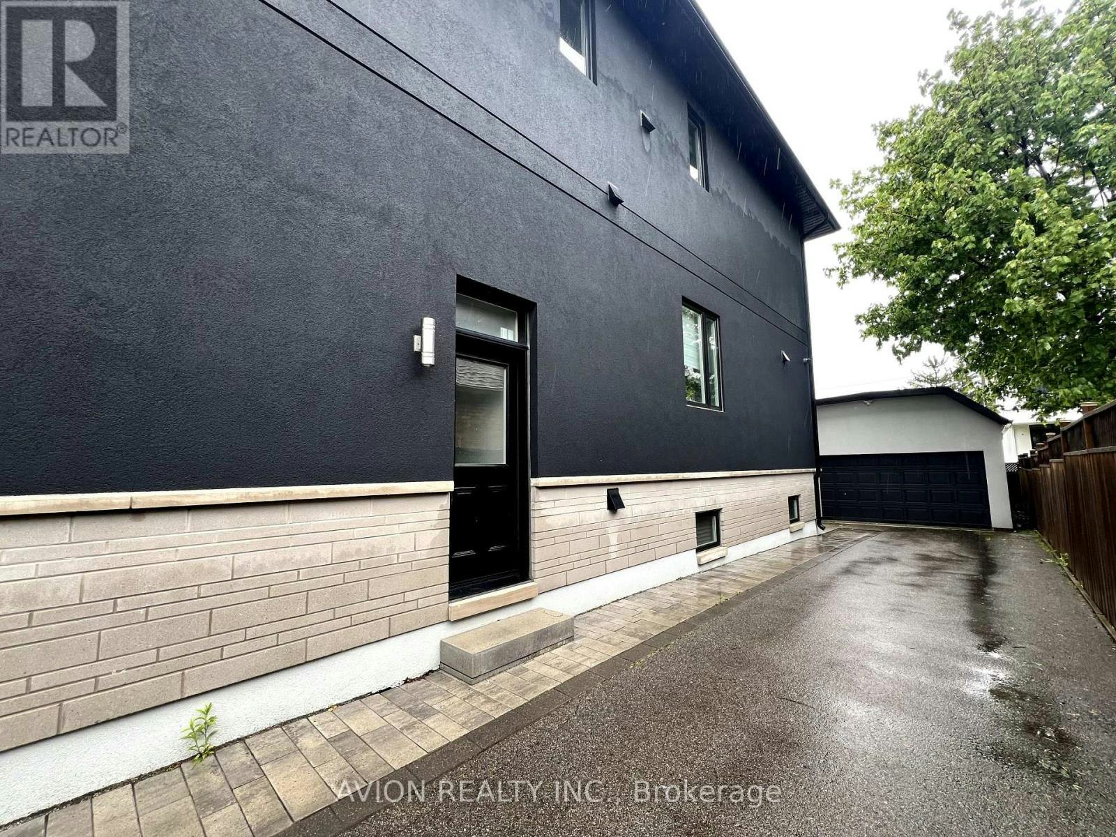 BSMT-28 Monarchdale Avenue, Toronto, ON, M6M 2S7 - 3