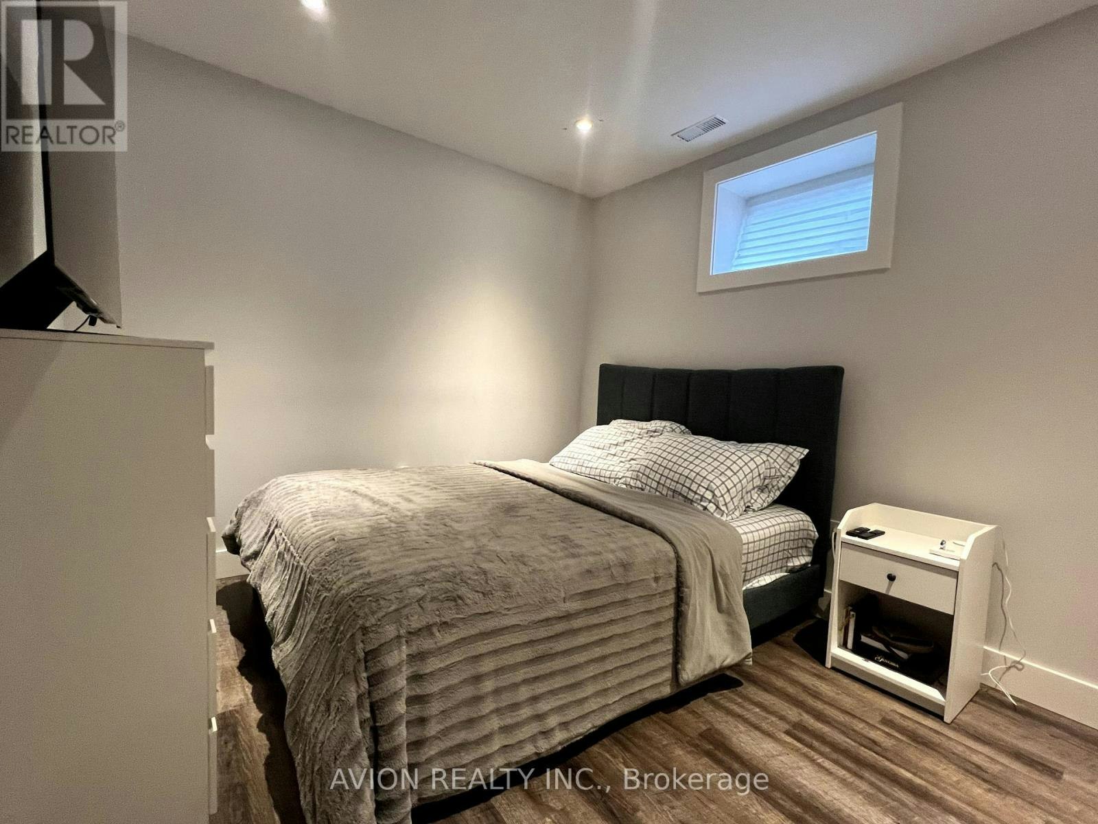 BSMT-28 Monarchdale Avenue, Toronto, ON, M6M 2S7 - 14