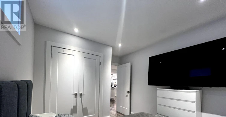 BSMT-28 Monarchdale Avenue, Toronto, ON, M6M 2S7 - 16