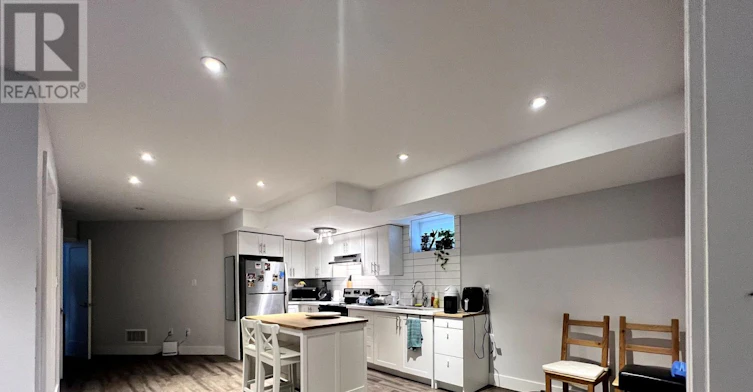 BSMT-28 Monarchdale Avenue, Toronto, ON, M6M 2S7 - 10