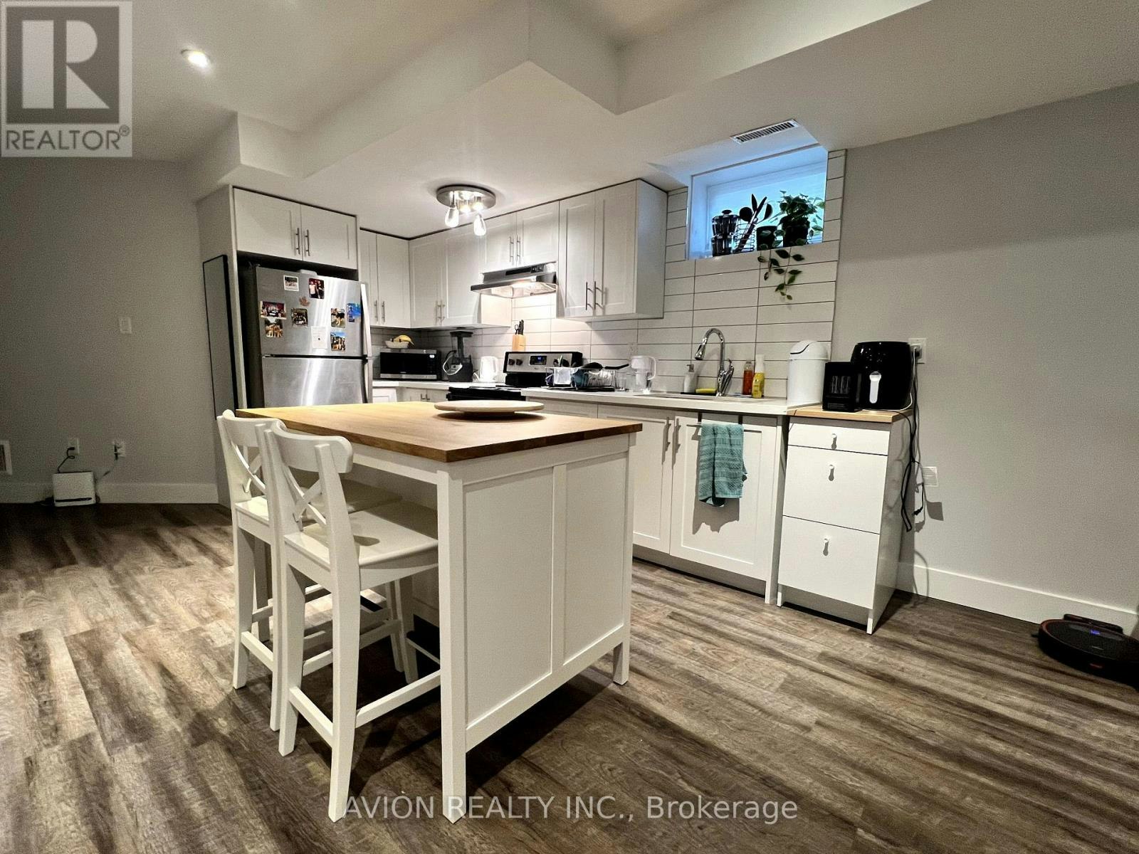 BSMT-28 Monarchdale Avenue, Toronto, ON, M6M 2S7 - 9
