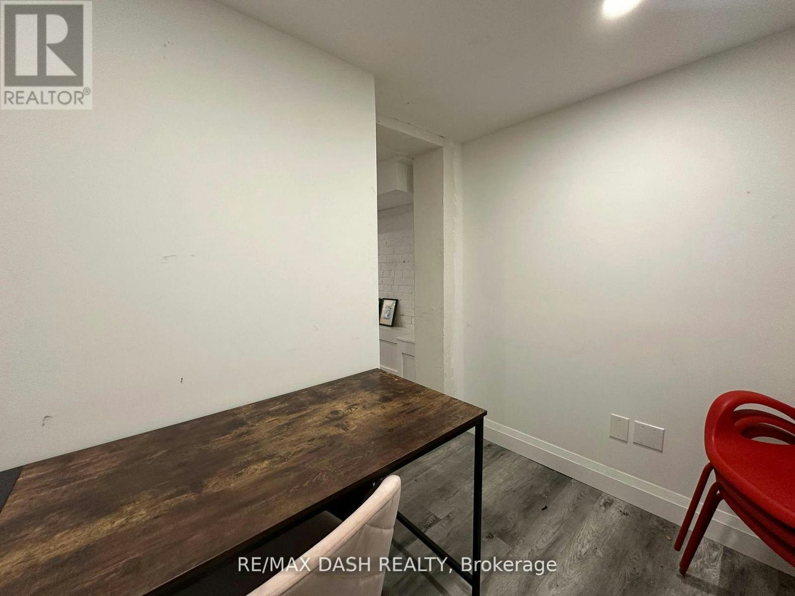 BSMT-725 Palmerston Avenue W, Toronto, ON, M6G 2P6 - 7
