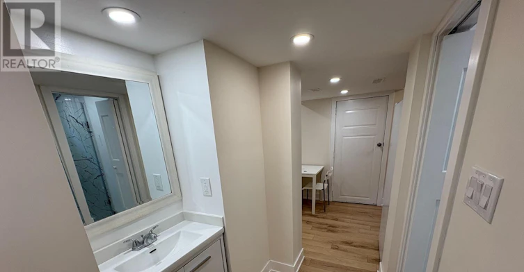 BASEMENT-167 Churchill Avenue, Toronto, ON, M2N 1Z3 - 4