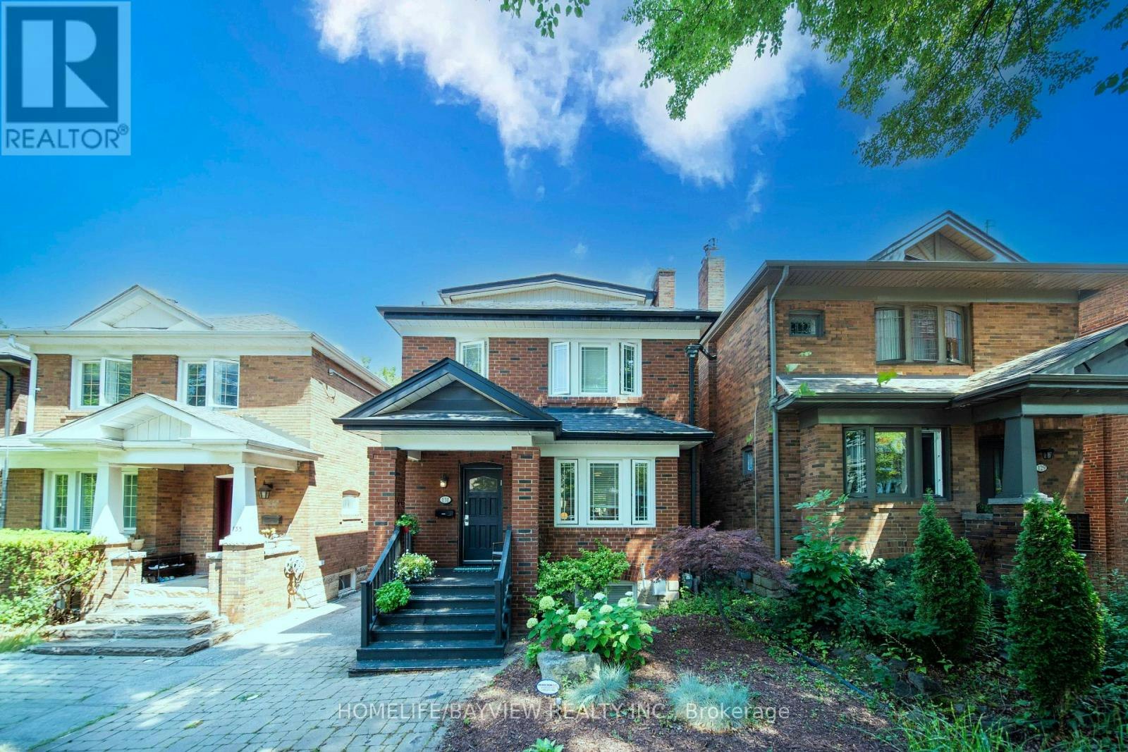 131 Heddington Avenue, Toronto, ON, M5N 2K9