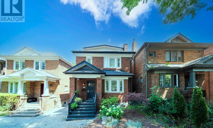 131 Heddington Avenue