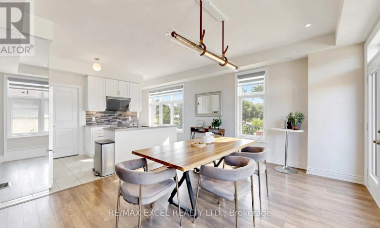 1-2A Muir Avenue