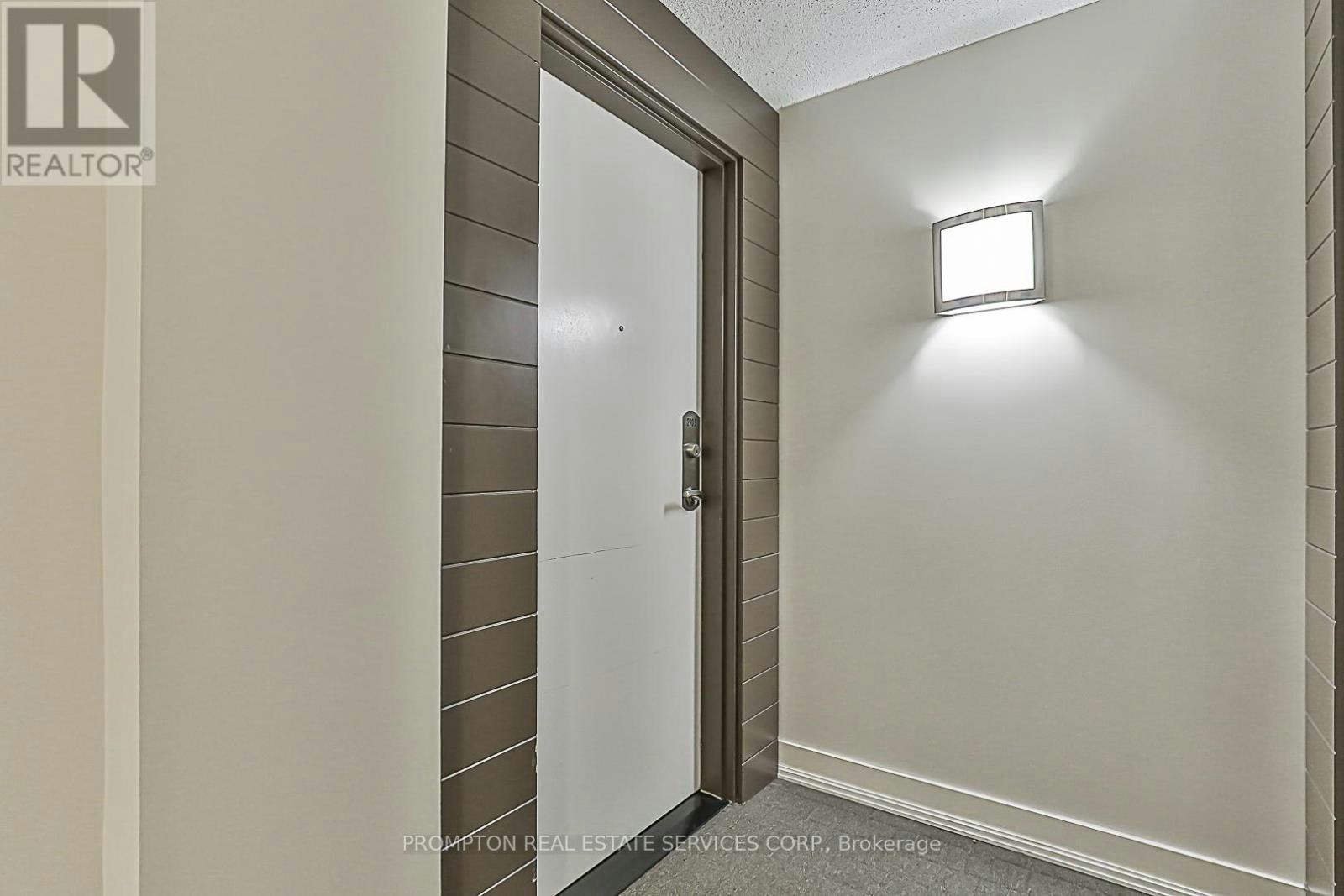 2905-2191 Yonge Street, Toronto, ON, M4S 3H8 - 6