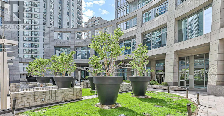 2905-2191 Yonge Street, Toronto, ON, M4S 3H8 - 3
