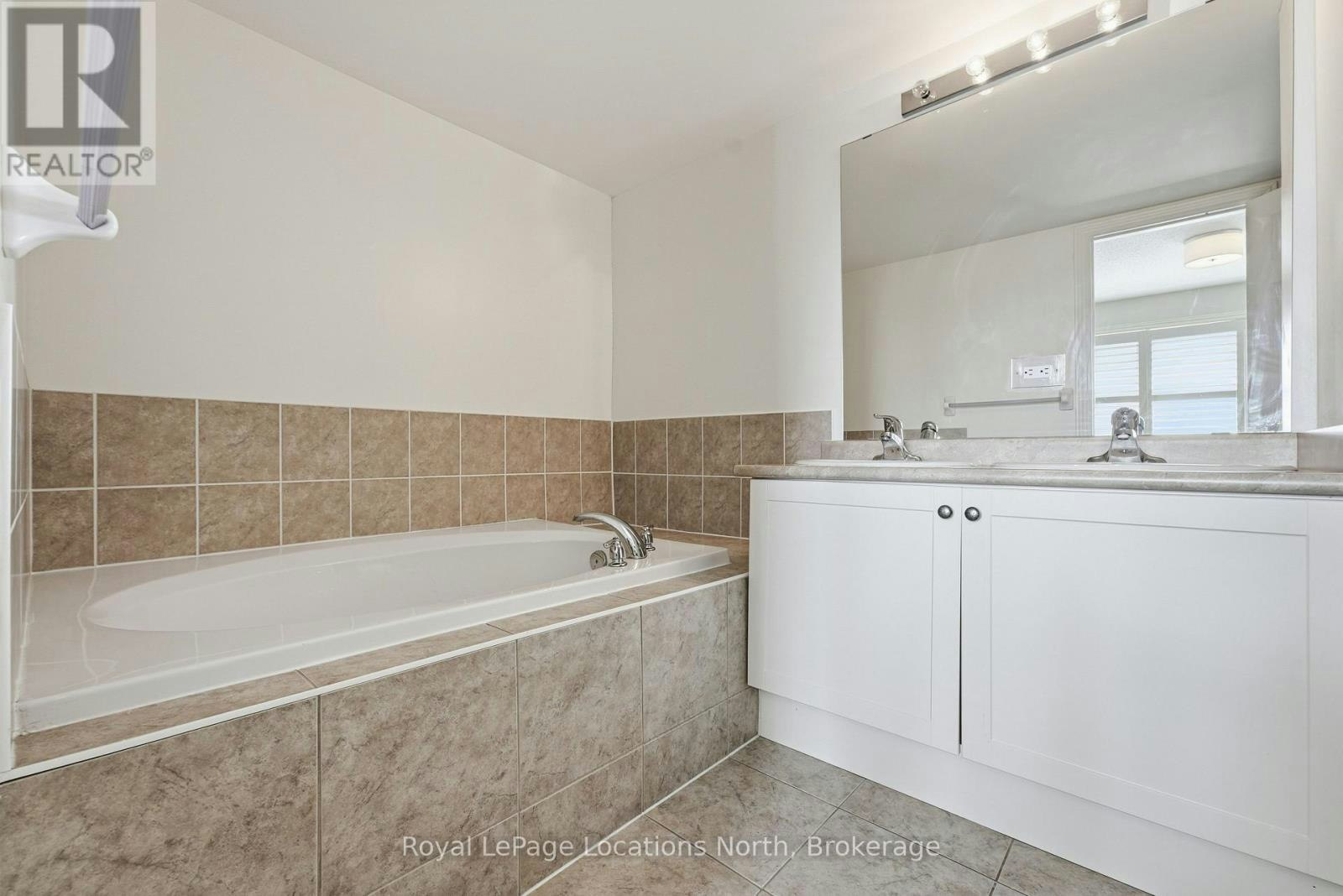 24 Joseph Trail, Collingwood, ON, L9Y 0J2 - 27