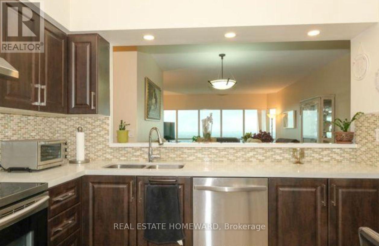 PH305- ROOMB-18 Lee Centre Drive, Toronto, ON, M1H 3H5 - 2