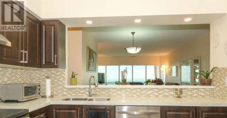 PH305- ROOMB-18 Lee Centre Drive, Toronto, ON, M1H 3H5 - 2