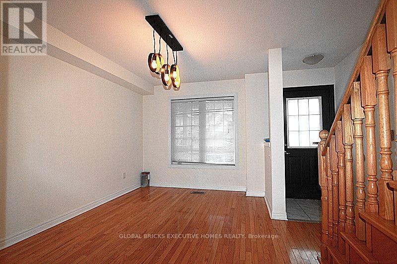 4885 James Austin Drive, Mississauga, ON, L4Z 4G7 - 2
