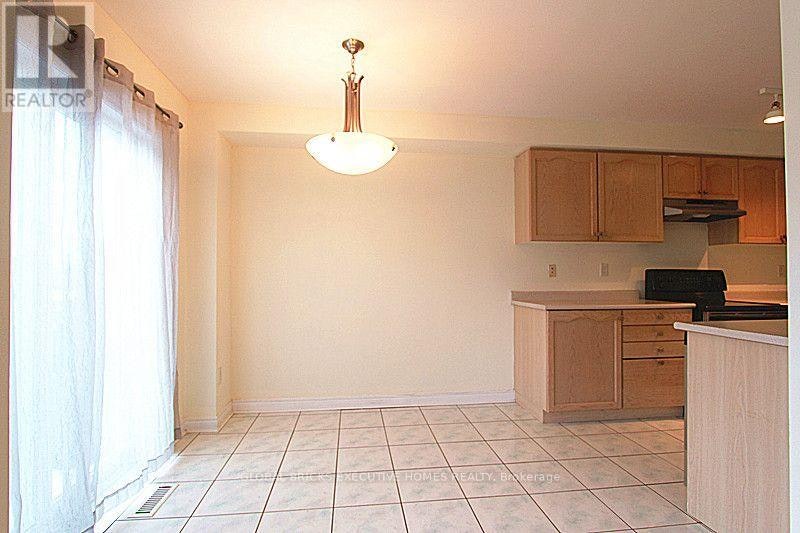 4885 James Austin Drive, Mississauga, ON, L4Z 4G7 - 5