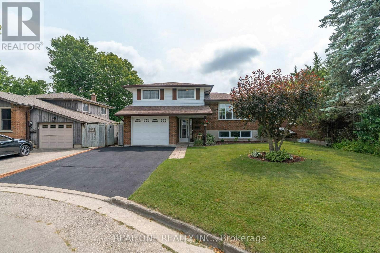 111 Glenburnie Drive, Guelph, ON, N1E 4C9