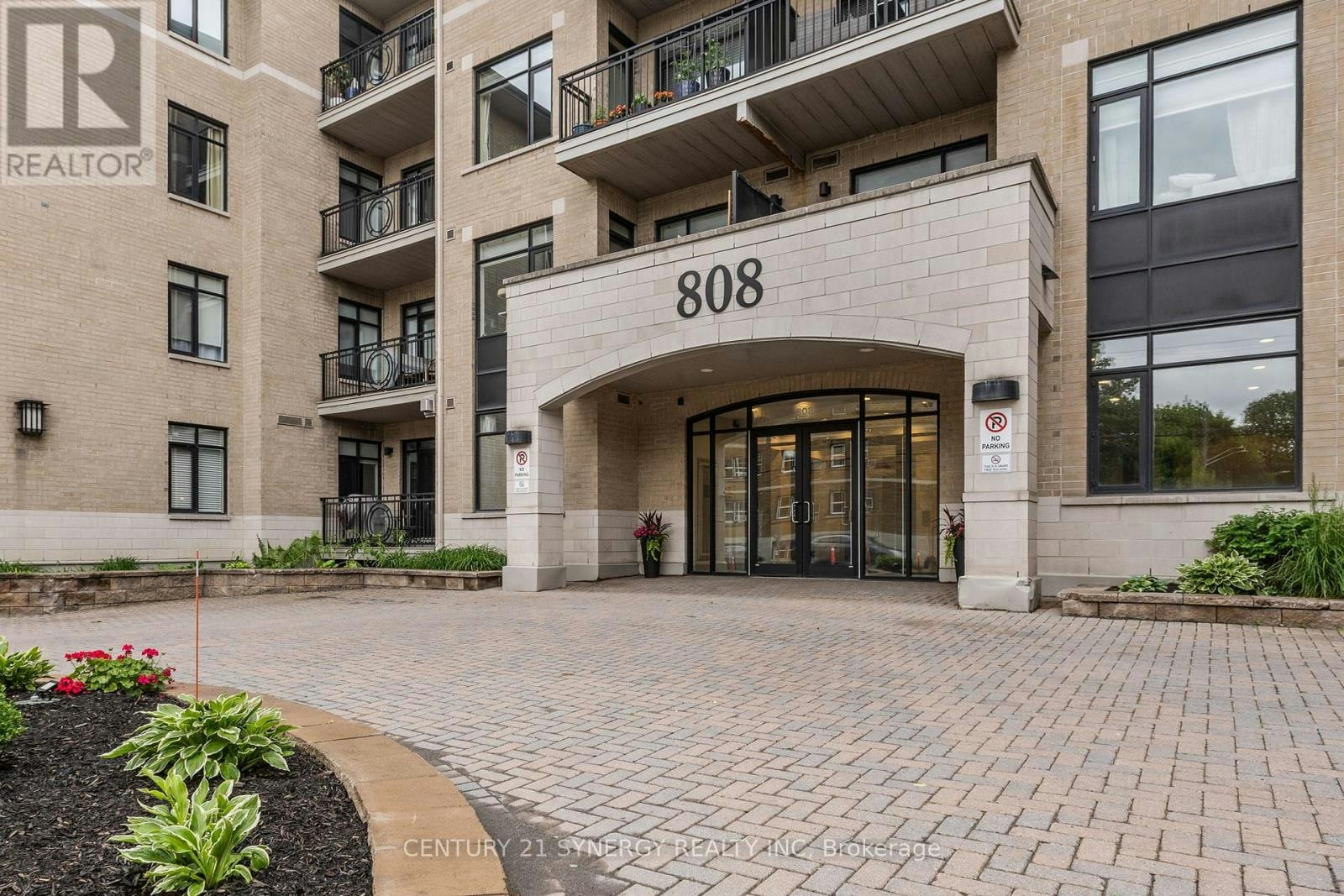 312-808 Bronson Avenue, Ottawa, ON, K1S 5A4 - 2