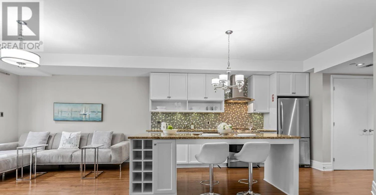 312-808 Bronson Avenue, Ottawa, ON, K1S 5A4 - 4