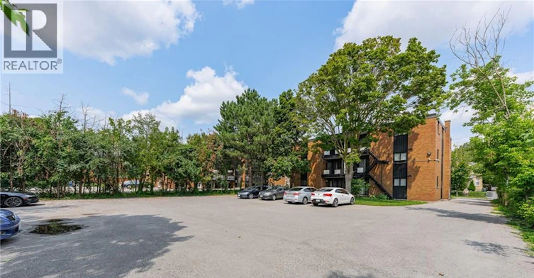 4-157 Ahrens Street W, Kitchener, ON, N2H 4C8 - 27