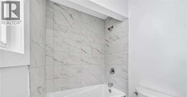 4-157 Ahrens Street W, Kitchener, ON, N2H 4C8 - 20