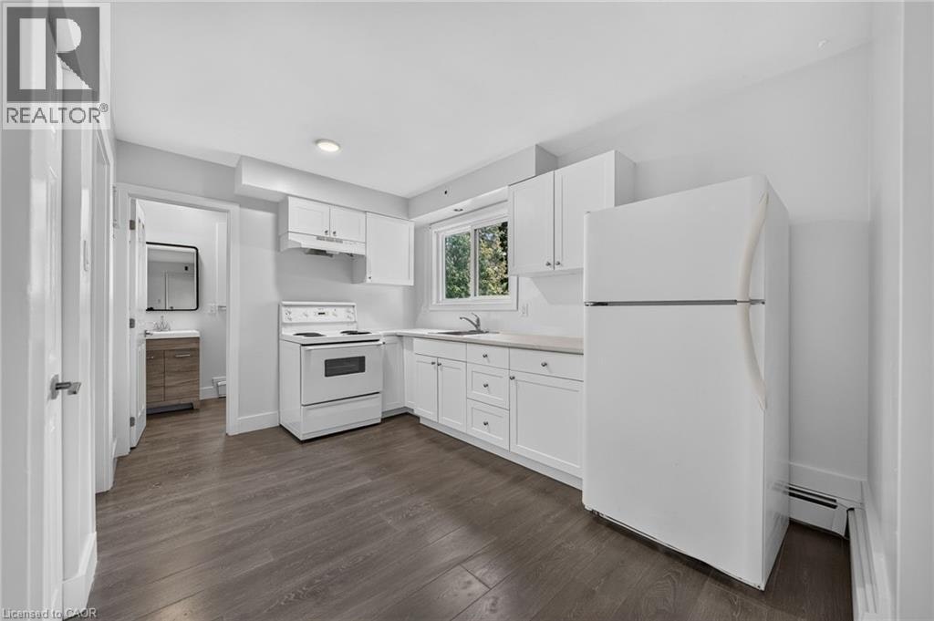 4-157 Ahrens Street W, Kitchener, ON, N2H 4C8 - 12