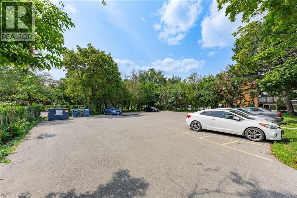 4-157 Ahrens Street W, Kitchener, ON, N2H 4C8 - 26