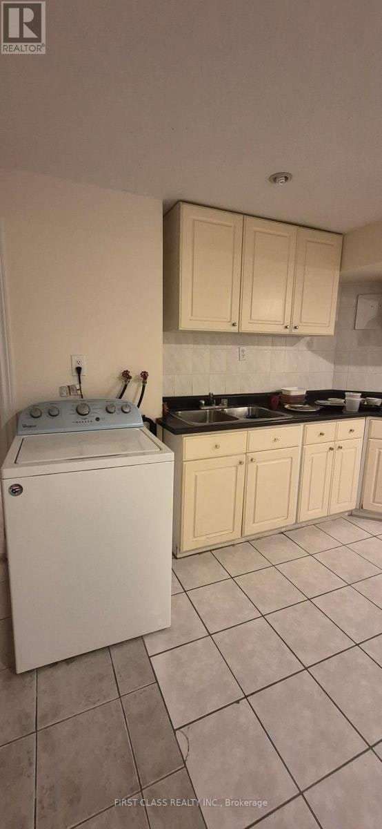 BASEMENT-2213 Rodick Road, Markham, ON, L6C 1R1 - 4