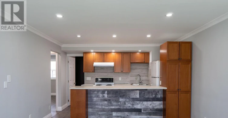 2-48A Arcadian Circle, Toronto, ON, M8W 2Y9 - 2