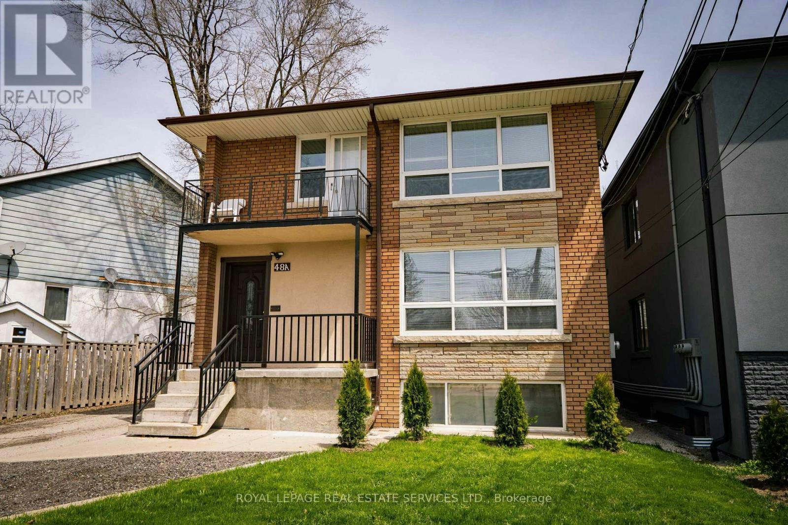 2-48A Arcadian Circle, Toronto, ON, M8W 2Y9