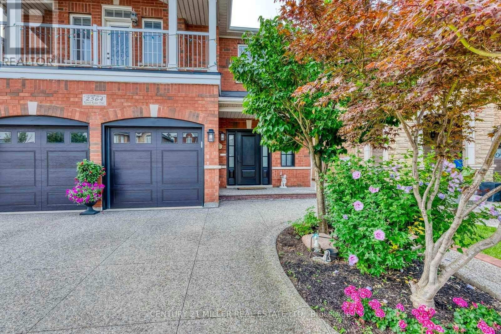 2564 North Ridge Trail, Oakville, ON, L6H 7N6 - 3
