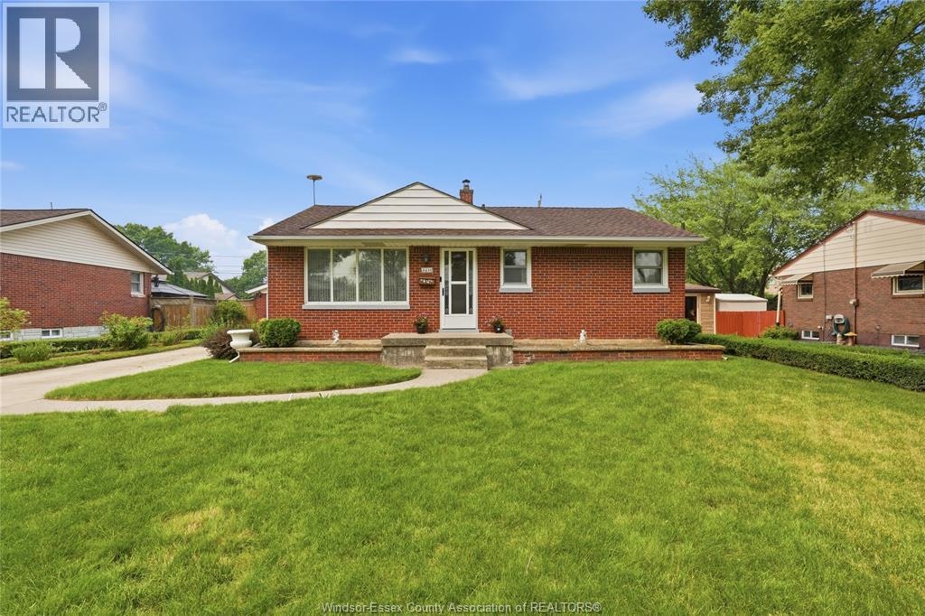 2631 Askin Avenue, Windsor, ON, N9E 3H8
