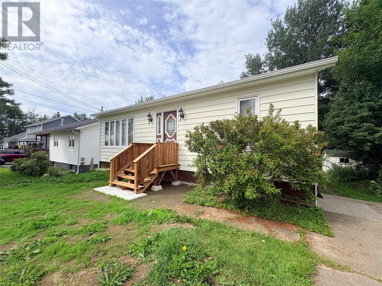 71 Premier Drive, Lewisporte, NL, A0G 3A0