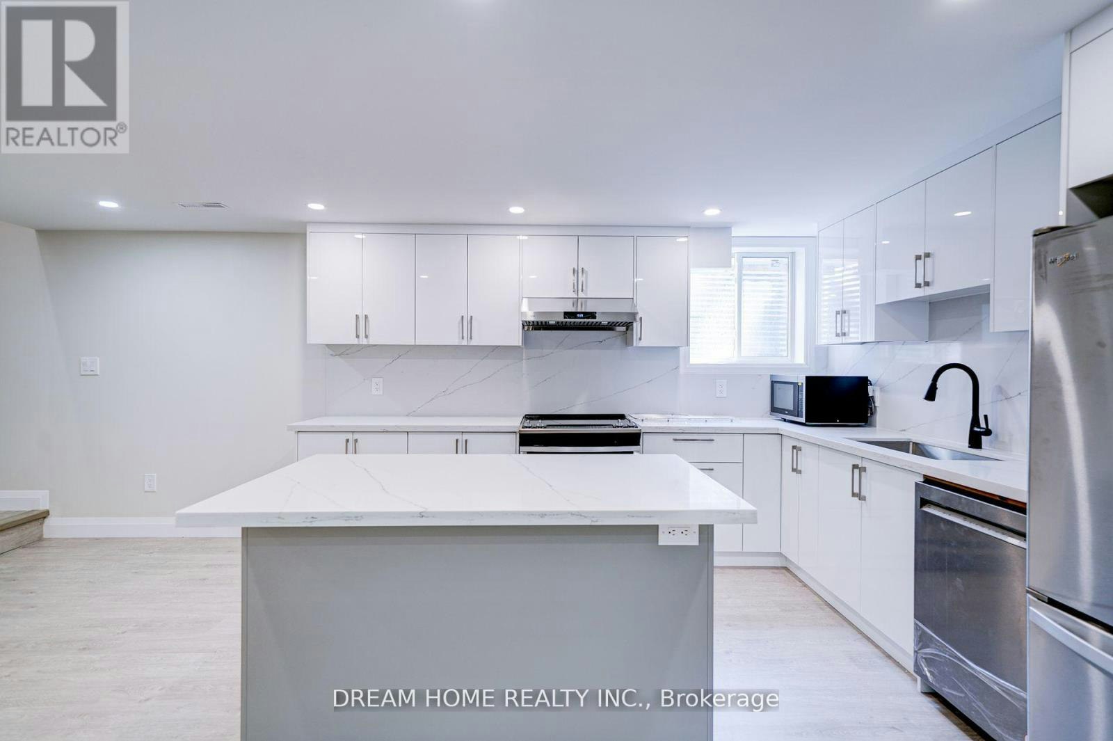 LOWER-23 Manorcrest Street, Brampton, ON, L6S 2W7 - 8