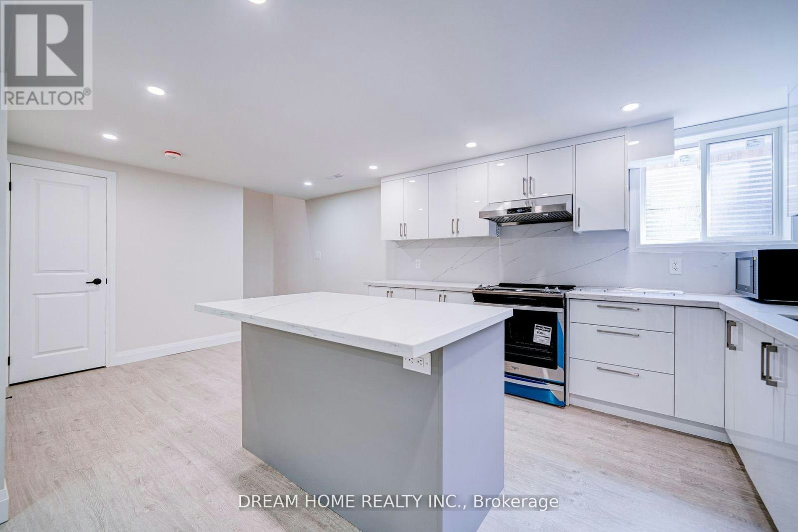 LOWER-23 Manorcrest Street, Brampton, ON, L6S 2W7 - 9