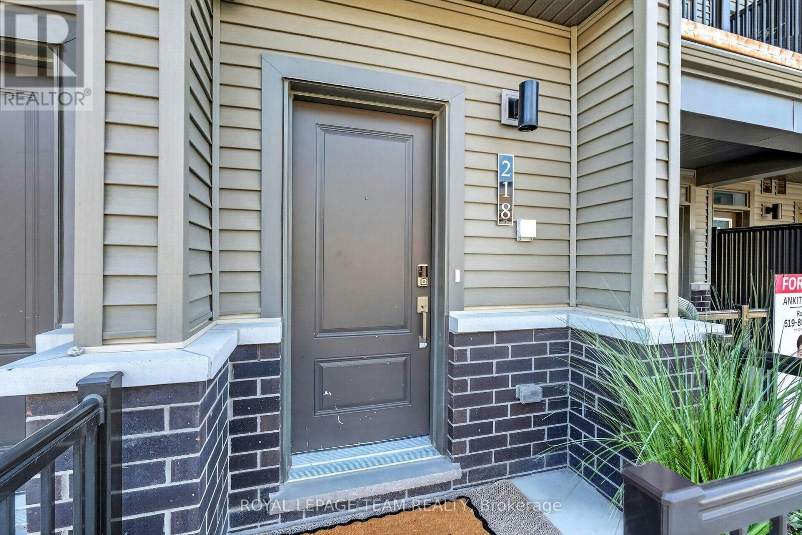 218 Parnian Private, Manotick, ON, K2J 4H7 - 5