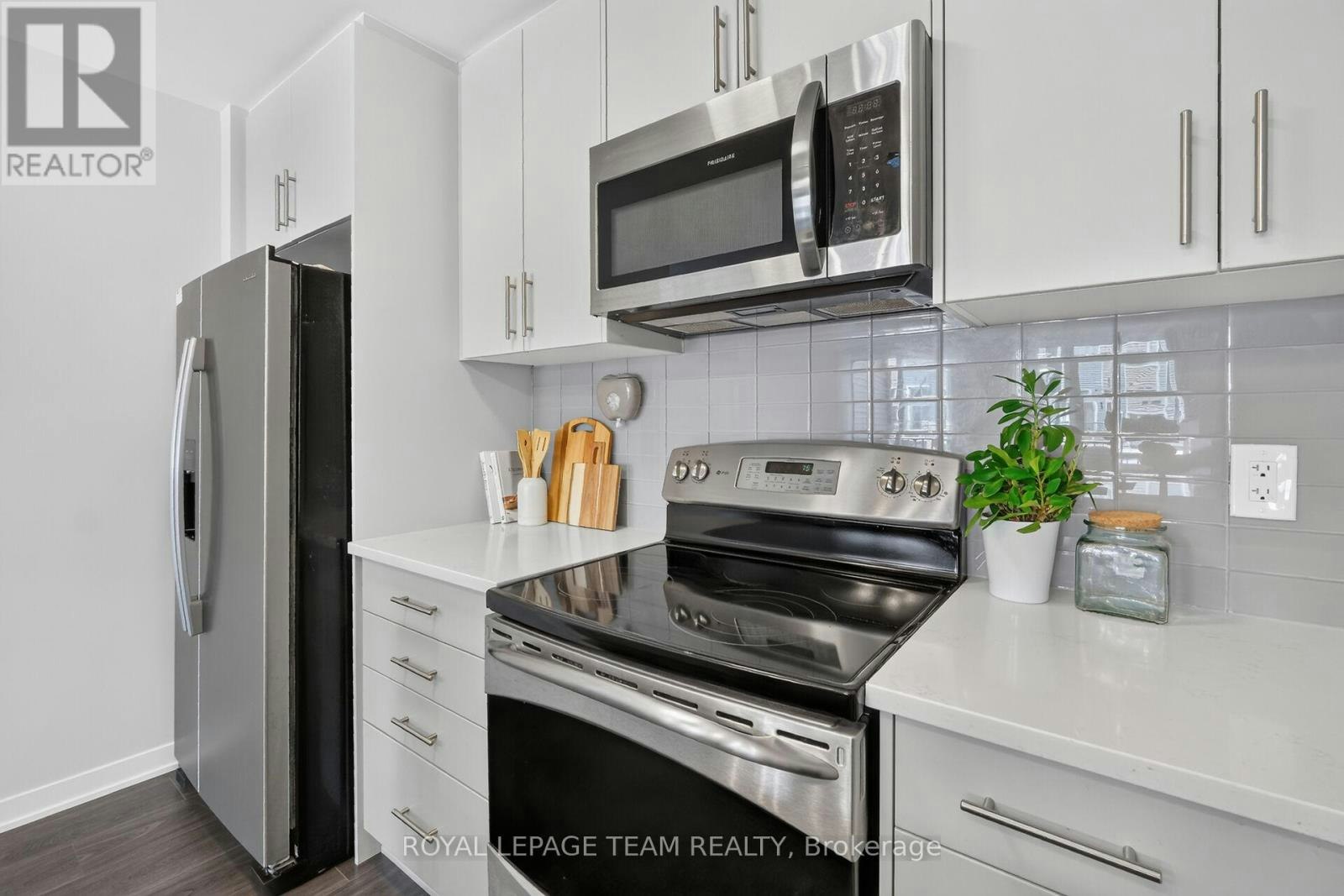 218 Parnian Private, Manotick, ON, K2J 4H7 - 26