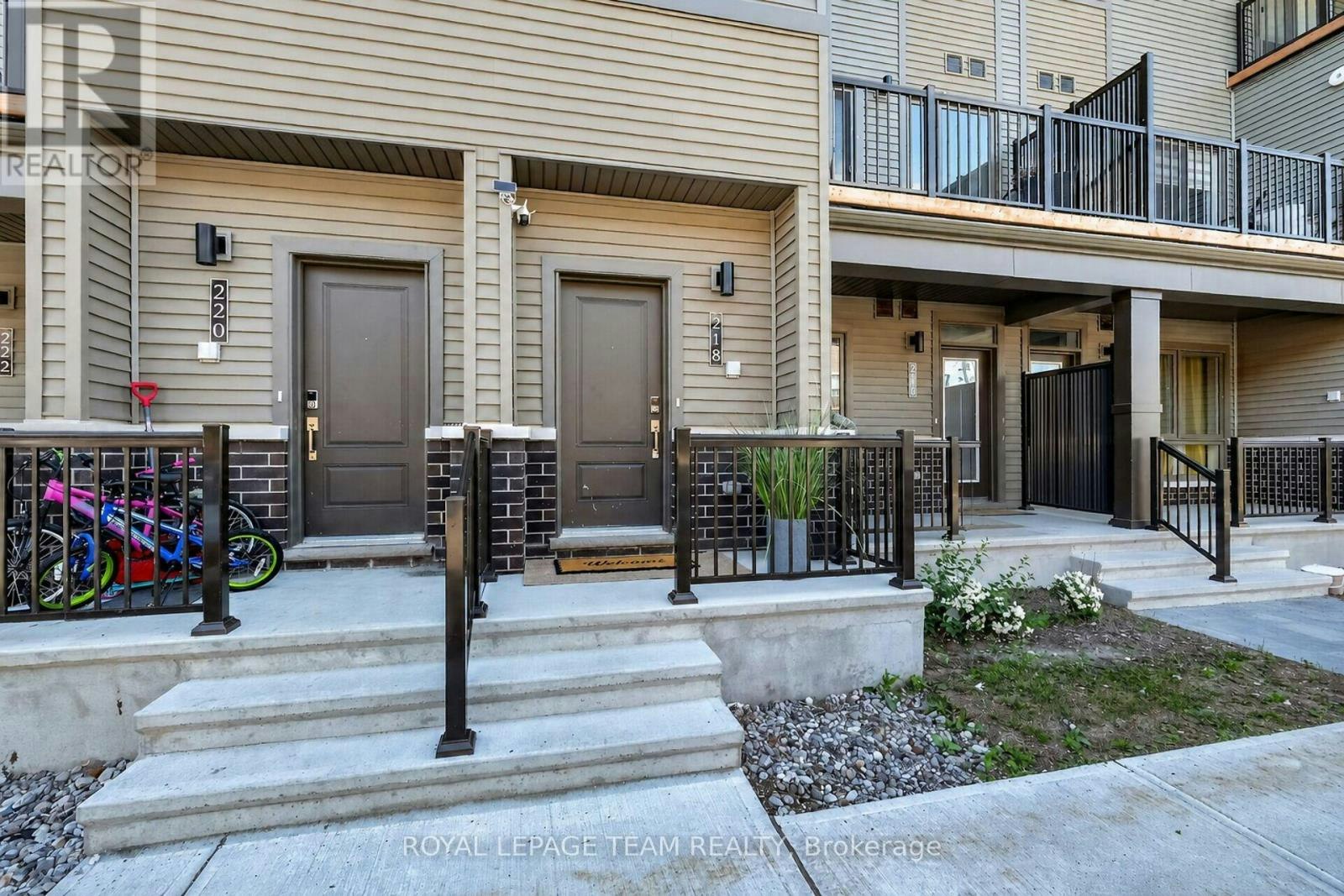 218 Parnian Private, Manotick, ON, K2J 4H7 - 4