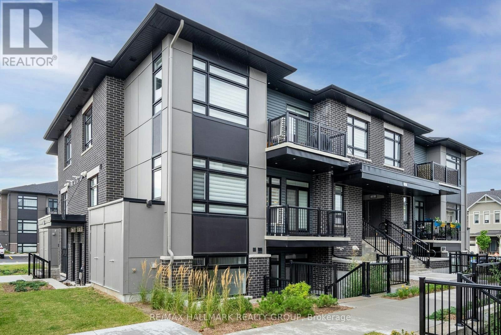F-310 Tulum Crescent, Ottawa, ON, K2S 2Y4
