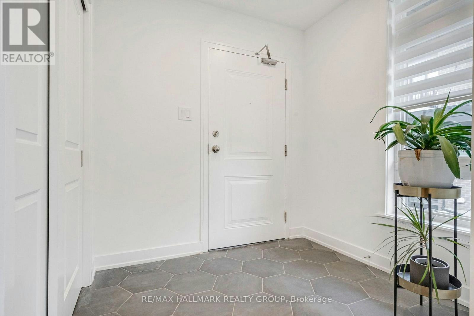 F-310 Tulum Crescent, Ottawa, ON, K2S 2Y4 - 12