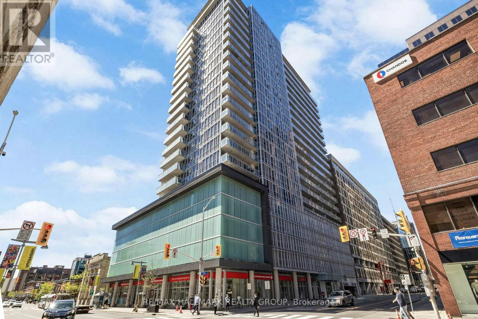 1804-324 Laurier Avenue W, Ottawa, ON, K1N 6P6