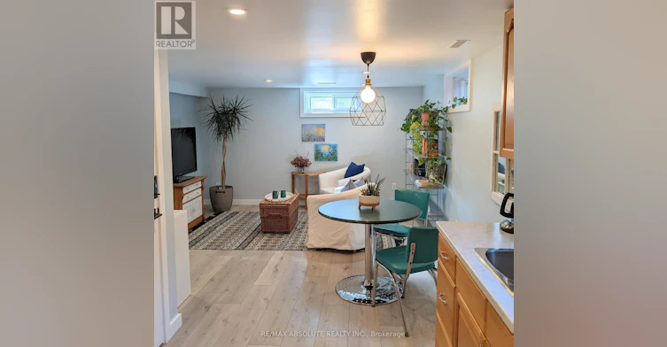A-836 Quinlan Road, Ottawa, ON, K1G 1S1 - 3