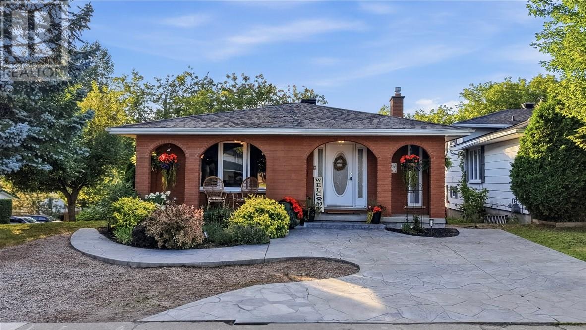 22 Collins Drive, Greater Sudbury, ON, P0M 1N0