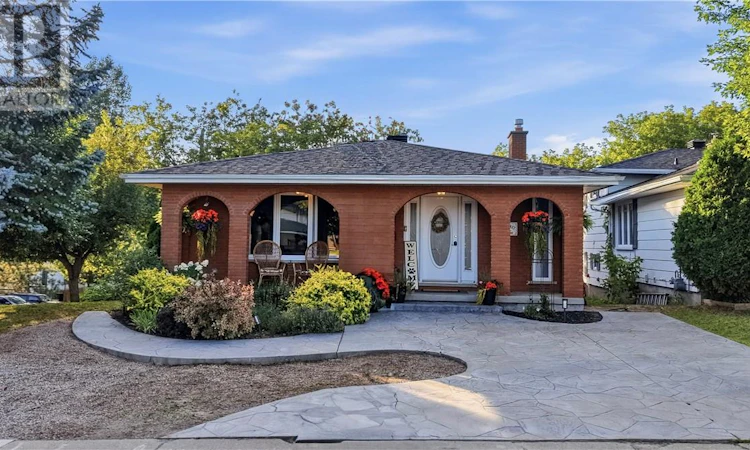 22 Collins Drive