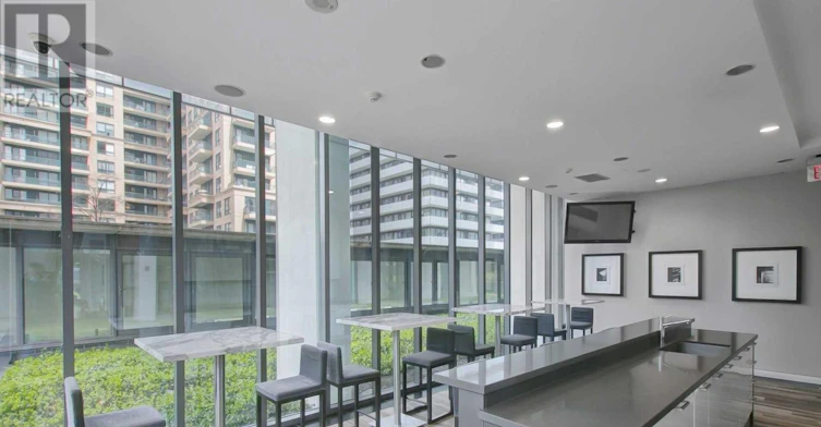 910-33 Charles Street E, Toronto, ON, M4Y 0A2 - 12