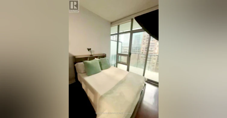 910-33 Charles Street E, Toronto, ON, M4Y 0A2 - 7